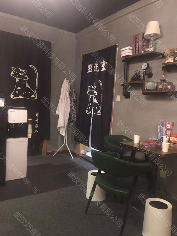 斑点猫密室逃脱
